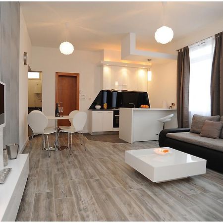Guest House D&G -I Apartment & Room Zadar Luaran gambar